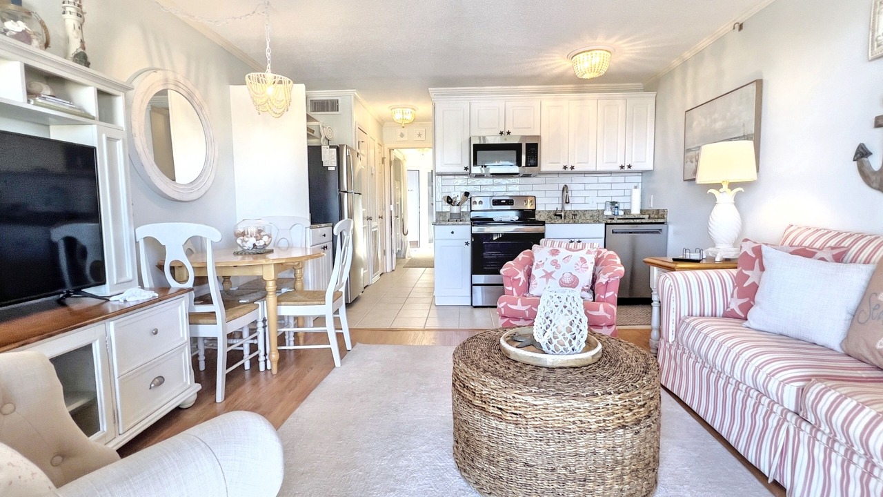 Photo of Livingroom in Folly Field
