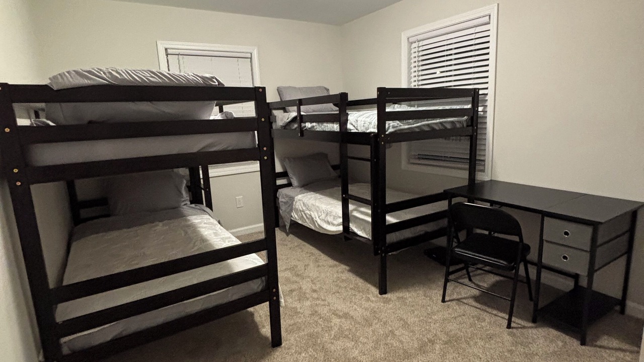 Photo of Bedroom in Midtown