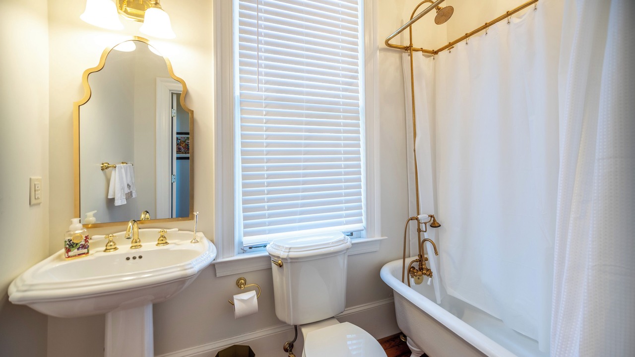 Photo of Bathroom in Summerville