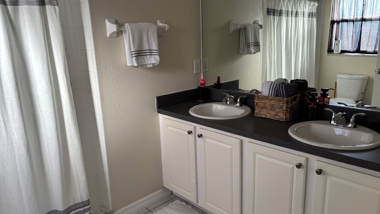 Photo of Bathroom in Deltona Lakes
