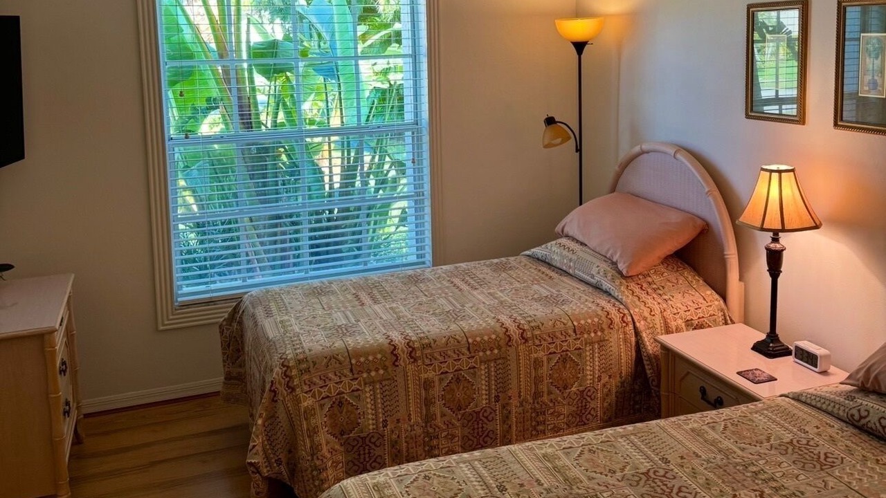 Photo of Bedroom in Crown Pointe