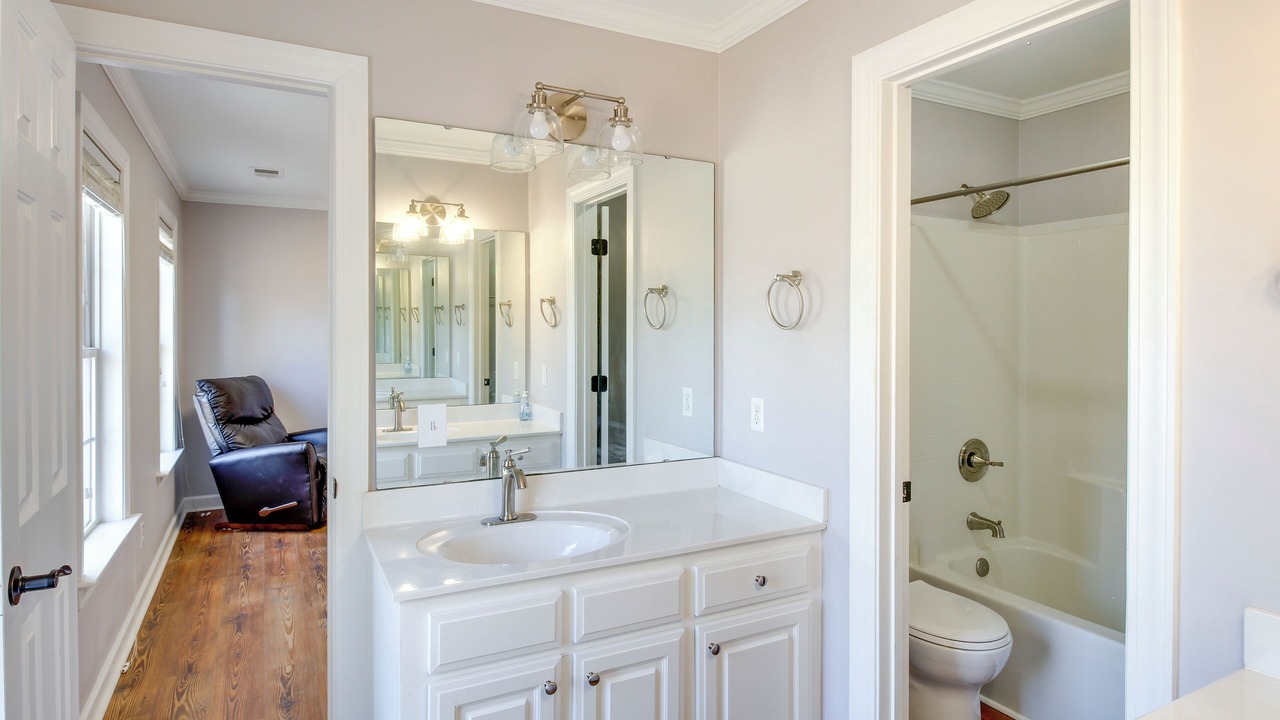 Photo of Bathroom in Blythewood