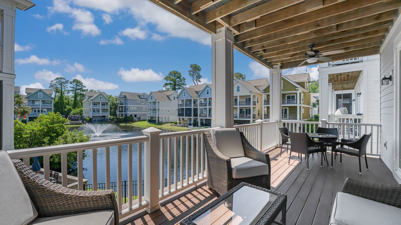 Photo of Outdoor in Folly Field