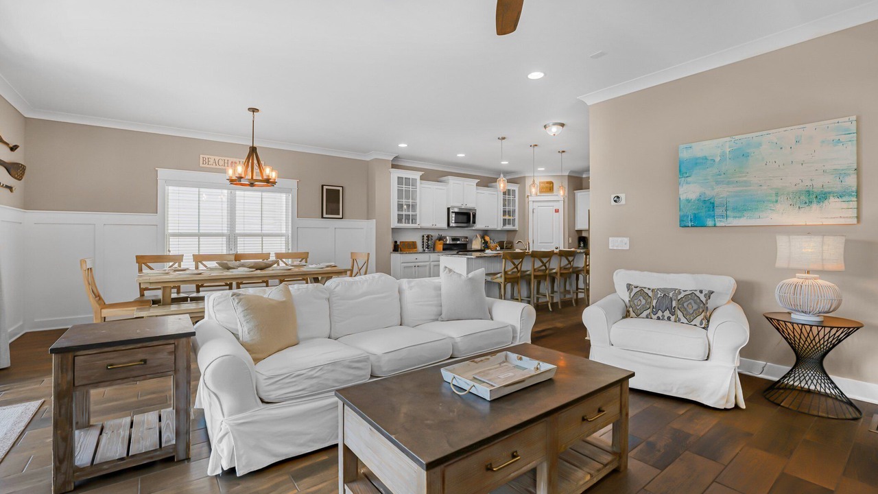 Photo of Livingroom in Folly Field