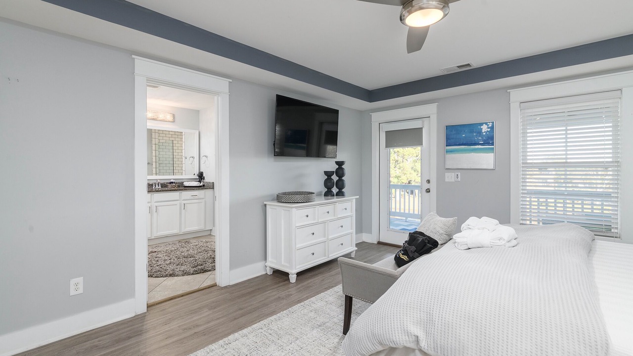Photo of Bedroom in Folly Field