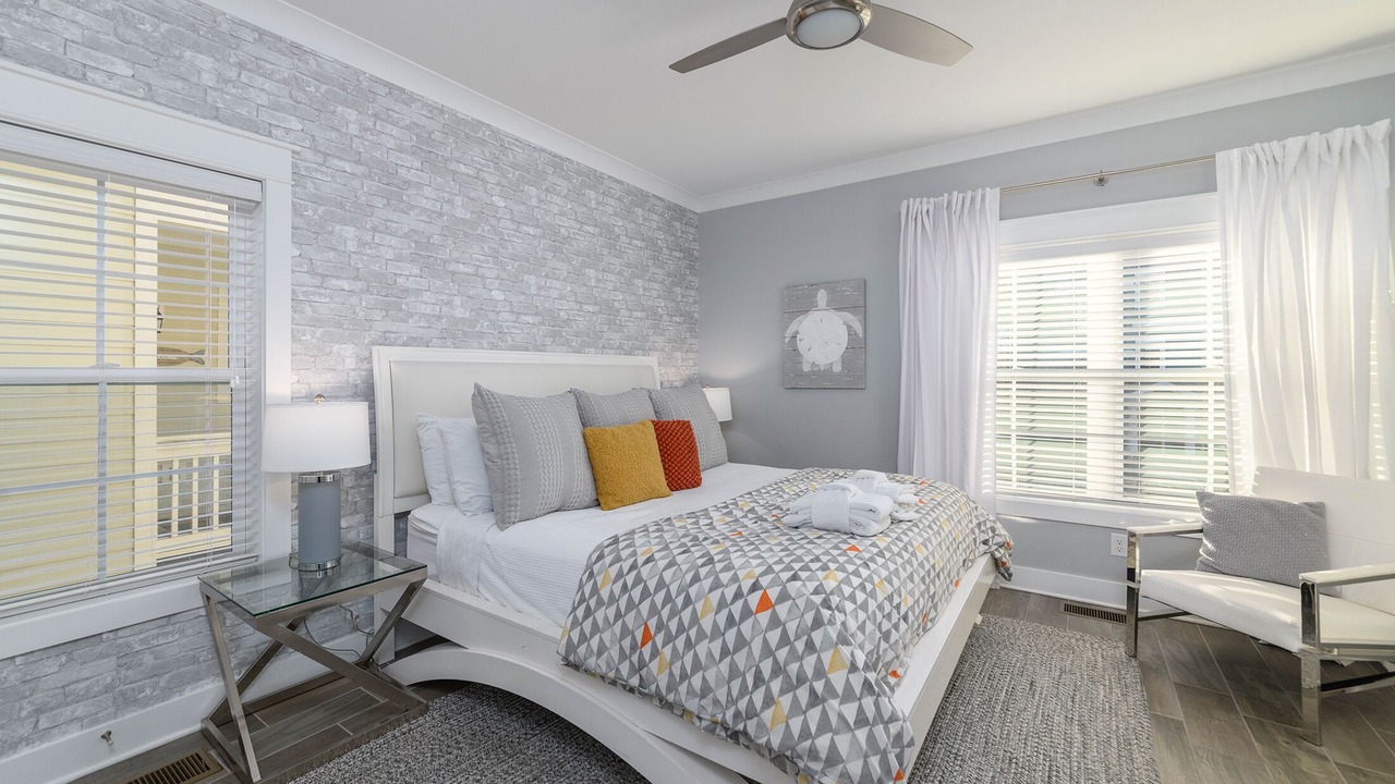 Photo of Bedroom in Folly Field