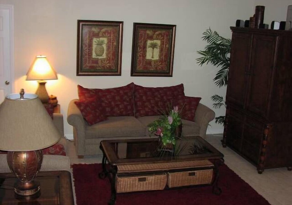 Photo of Livingroom in Trafalgar Village