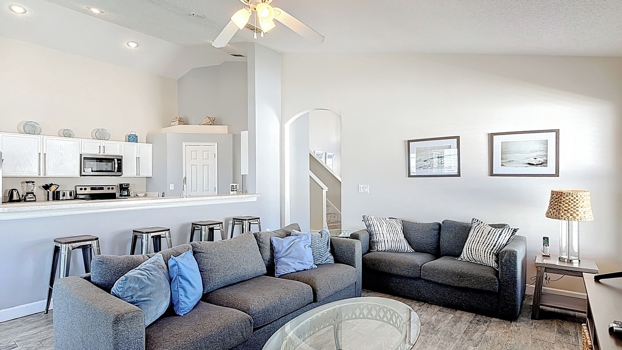 Photo of Livingroom in Davenport