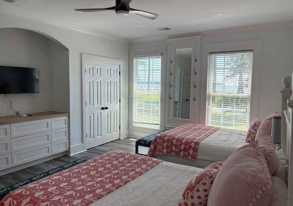 Photo of Bedroom in Melrose on the Beach