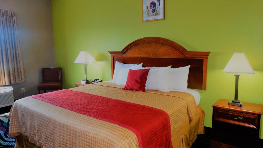 Photo of Bedroom in Claxton