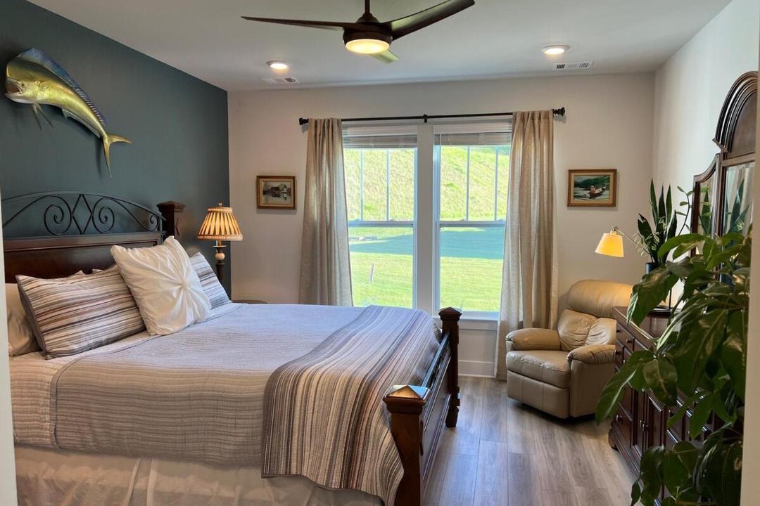 Photo of Bedroom in Central