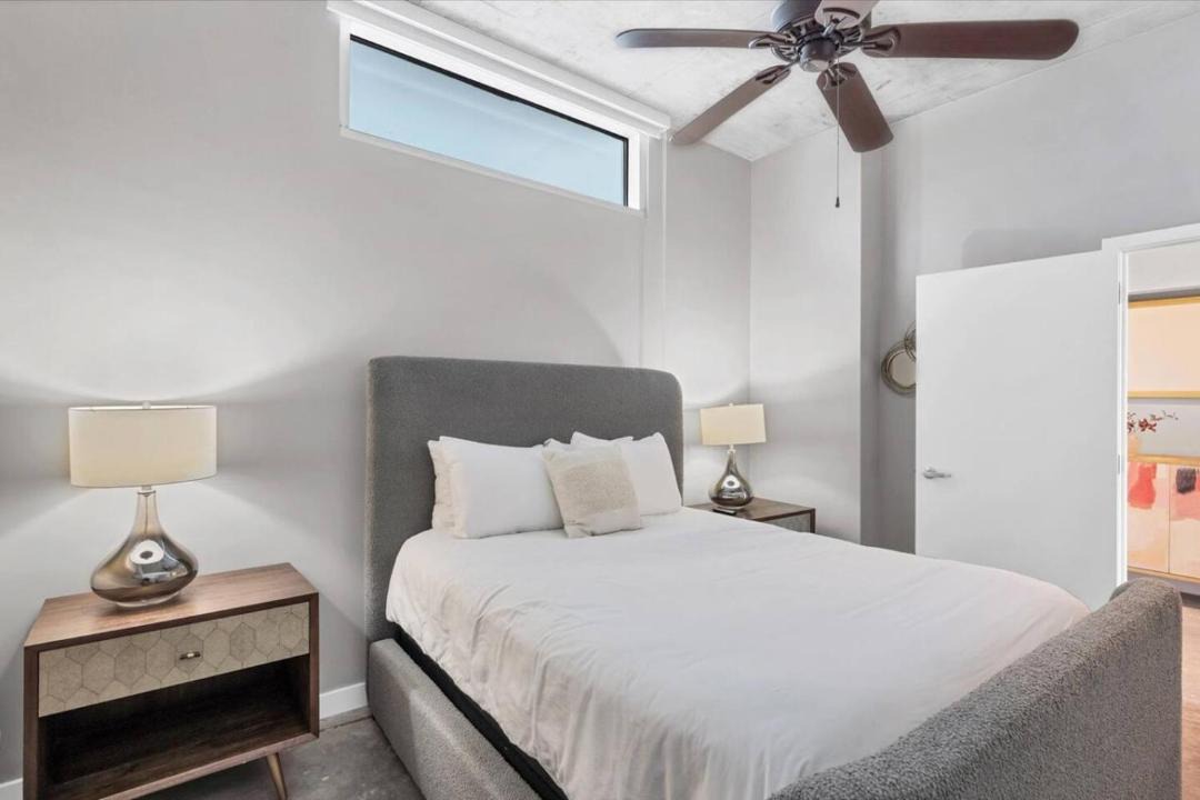 Photo of Bedroom in South Eola