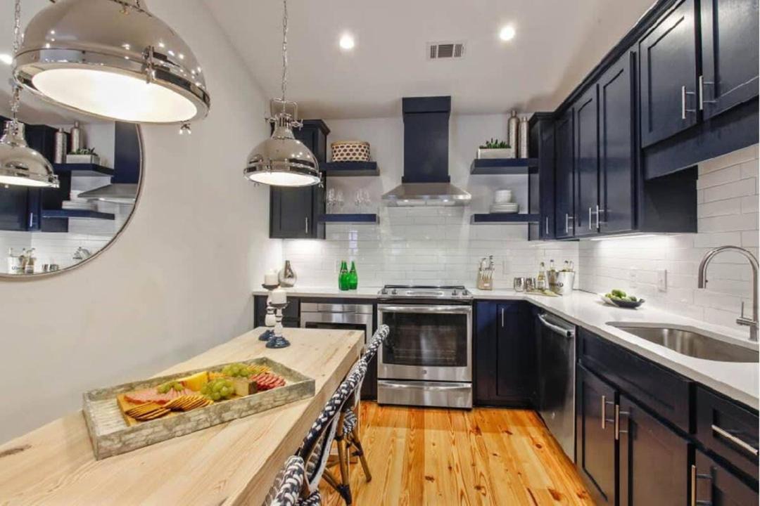 Photo of Kitchen in Beach Institute
