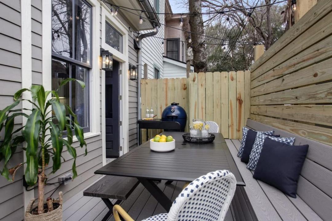 Photo of Patio Balcony in Savannah Victorian District