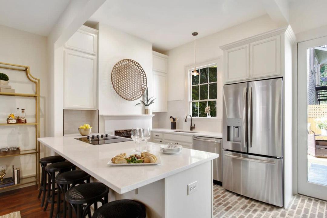 Photo of Kitchen in Savannah Victorian District