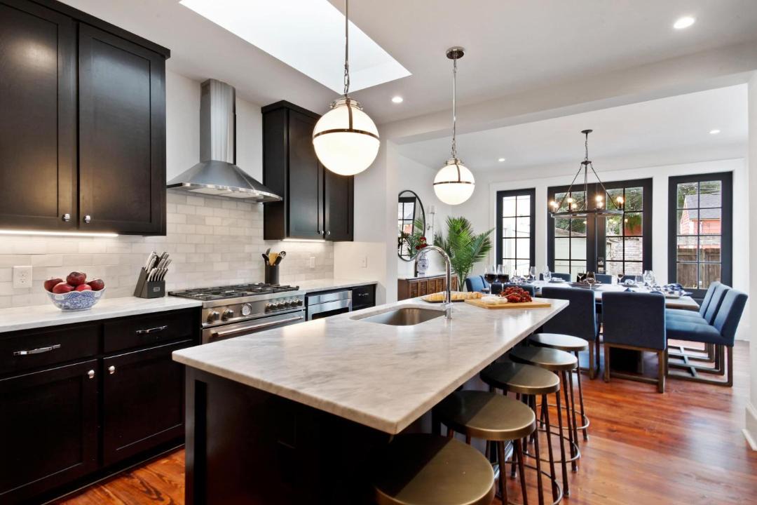 Photo of Kitchen in Savannah Victorian District