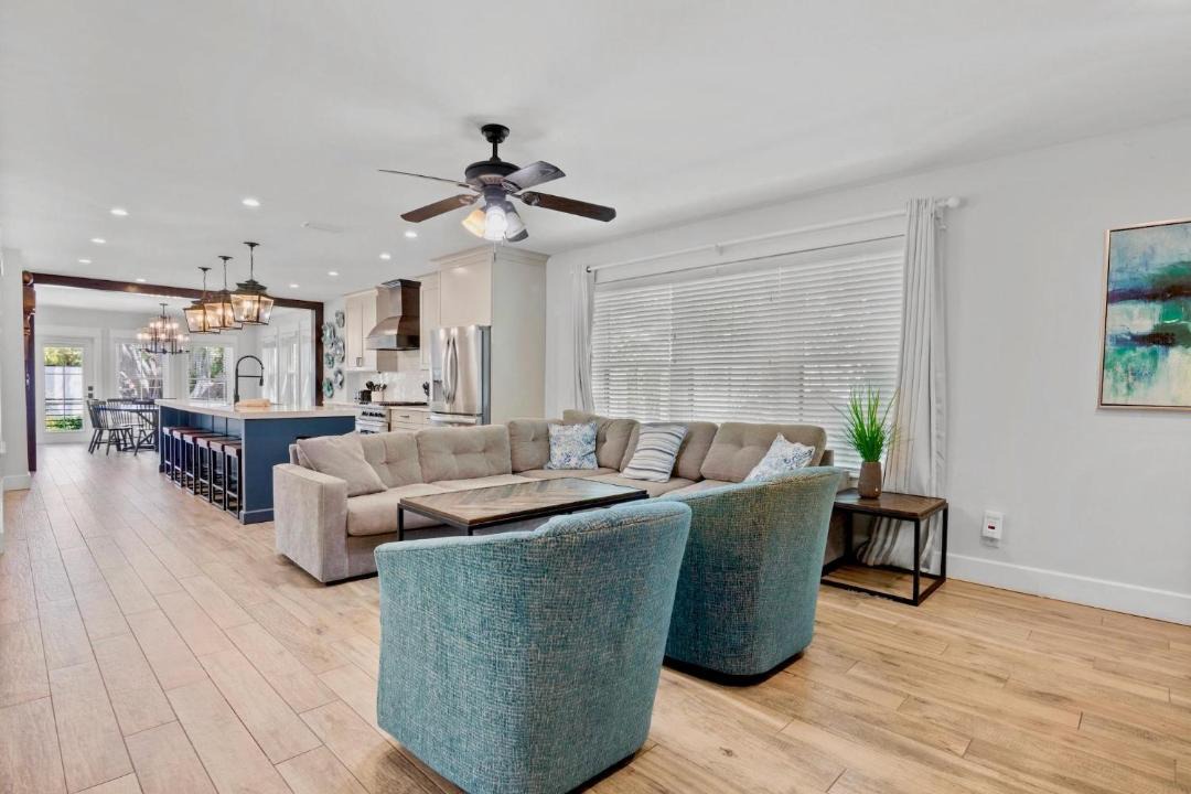 Photo of Livingroom in Saint Armands Key