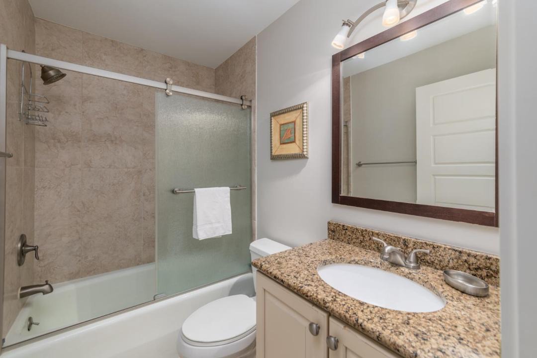 Photo of Bathroom in Heritage Woods