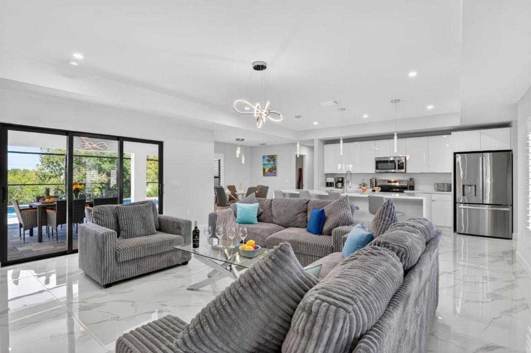 Photo of Livingroom in Mariner
