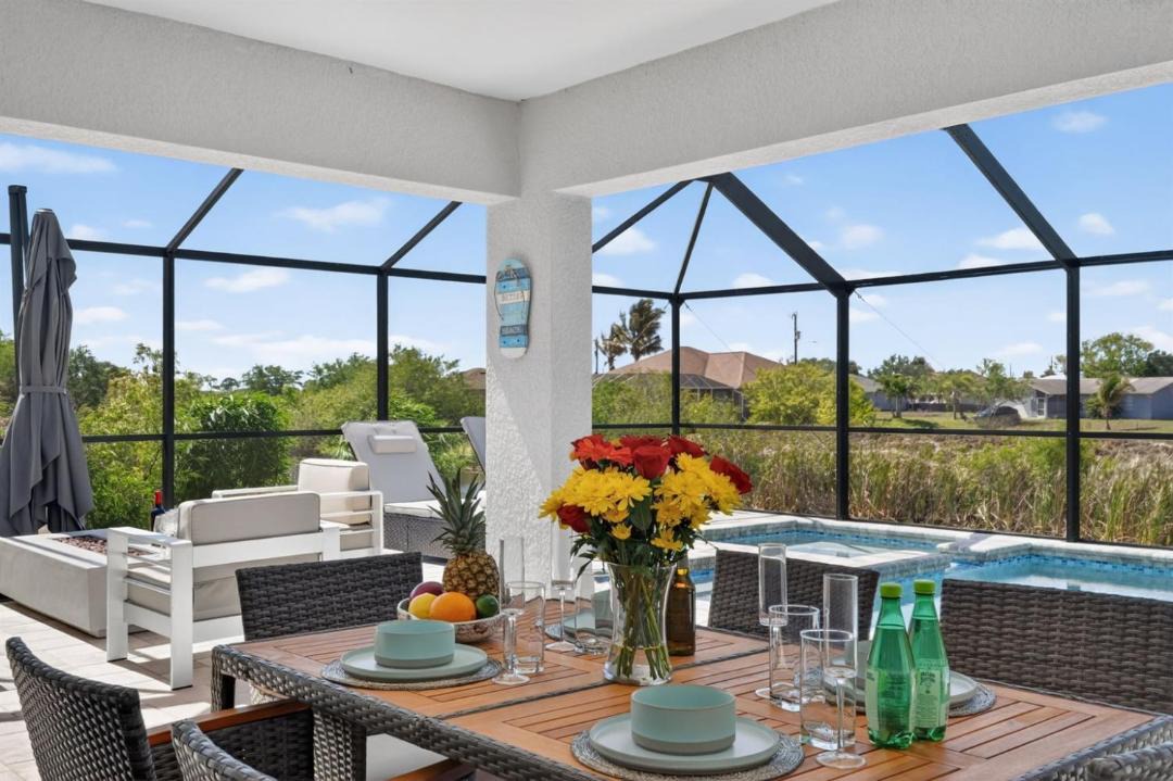 Photo of Patio Balcony in Mariner