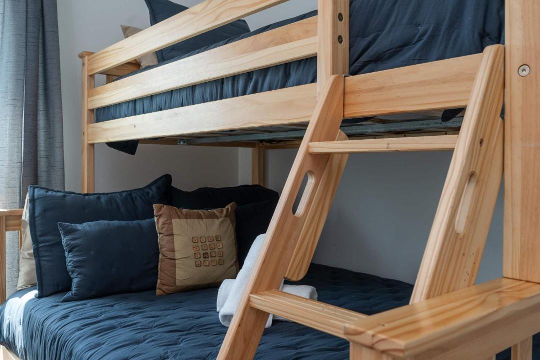 Photo of Bedroom in Florida Ridge