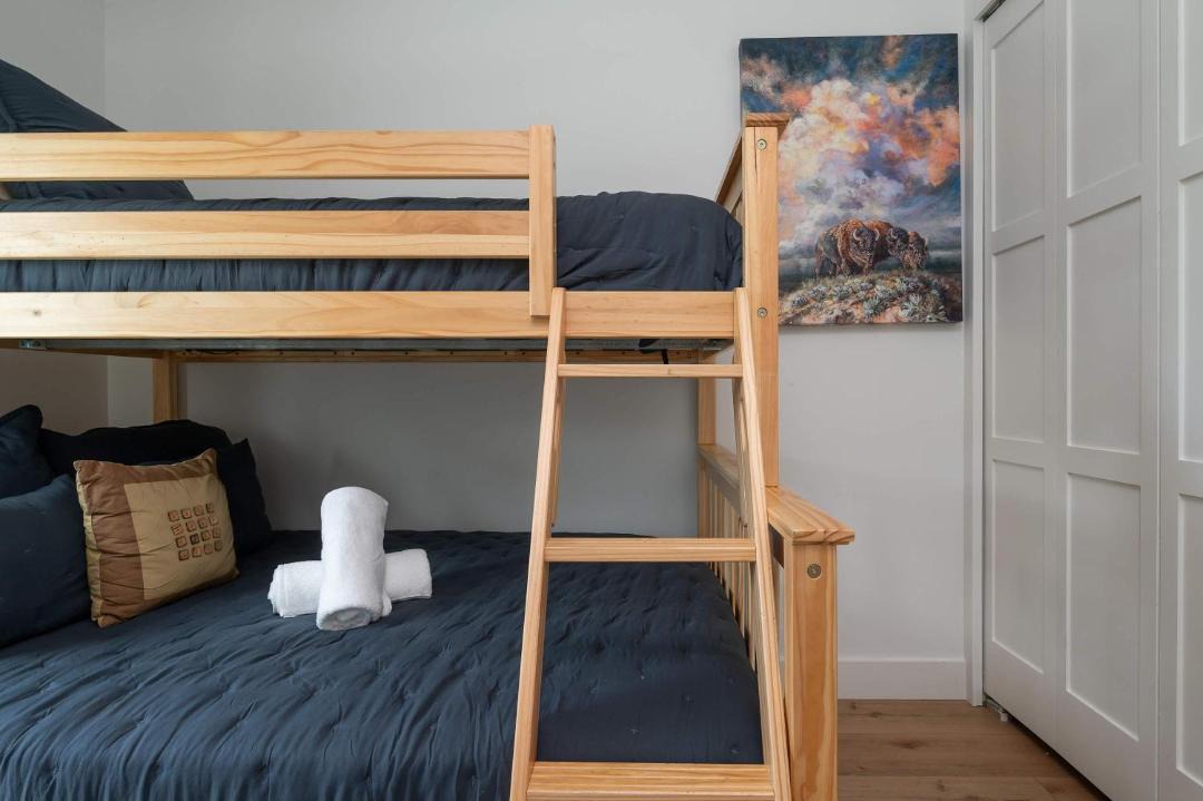 Photo of Bedroom in Florida Ridge