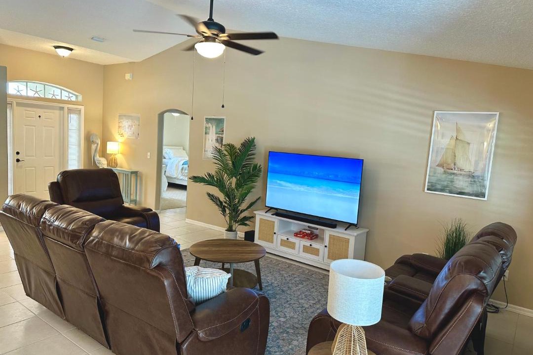 Photo of Livingroom in Sebastian Highlands