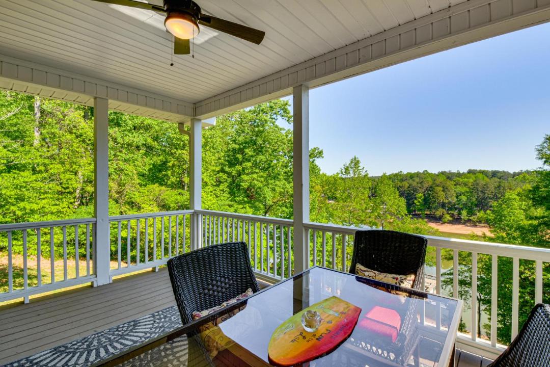 Photo of Patio Balcony in Toccoa