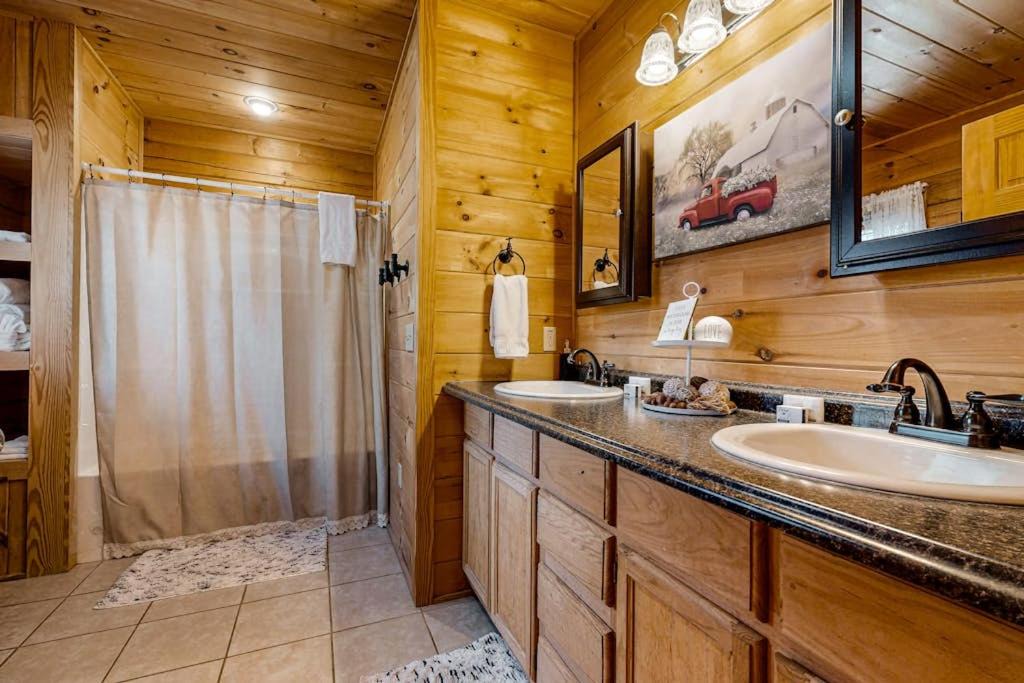 Photo of Bathroom in Whittier