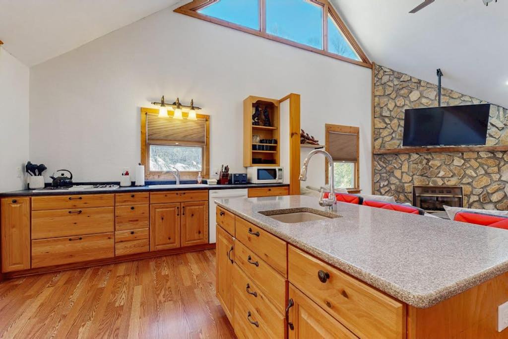 Photo of Kitchen in Whittier