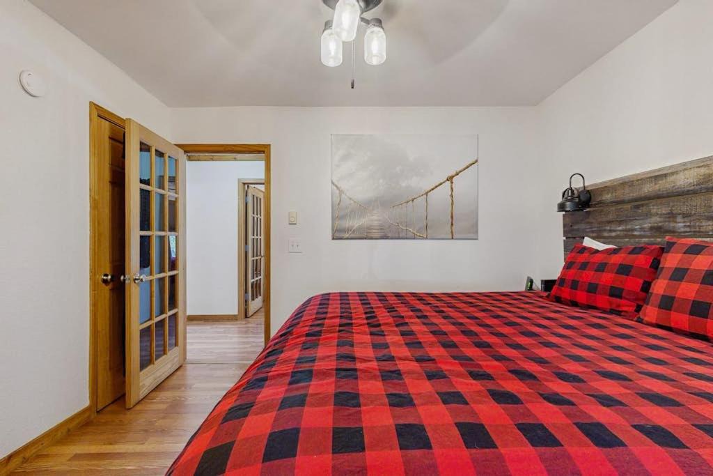 Photo of Bedroom in Whittier
