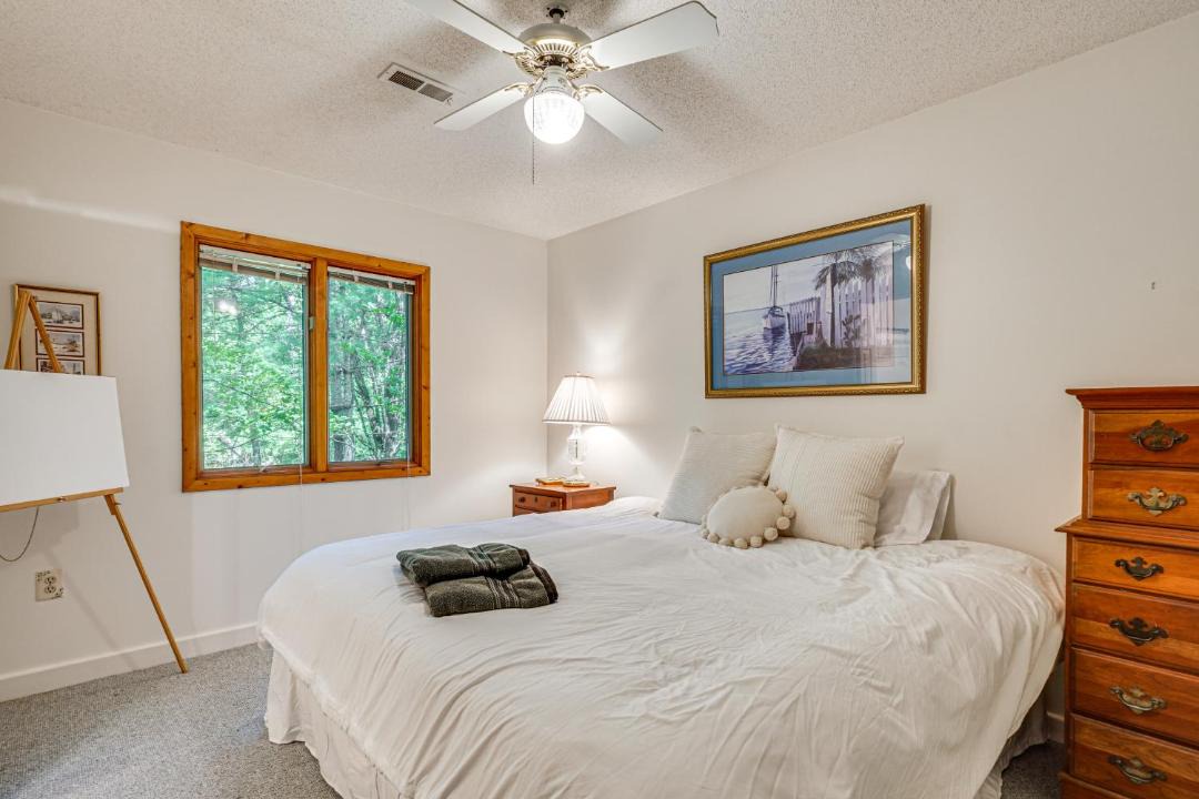 Photo of Bedroom in Sunset