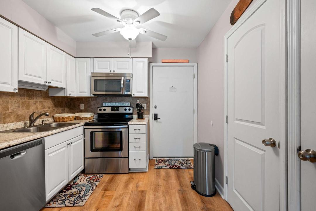 Photo of Kitchen in Folly Field