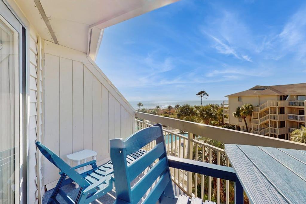 Photo of Patio Balcony in North Forest Beach