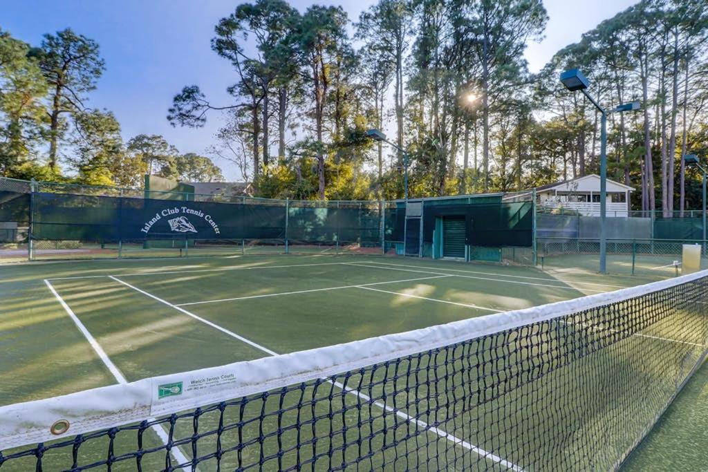Photo of Outdoor in Folly Field