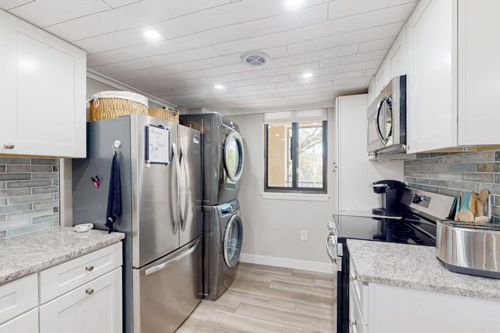 Photo of Kitchen in Folly Field