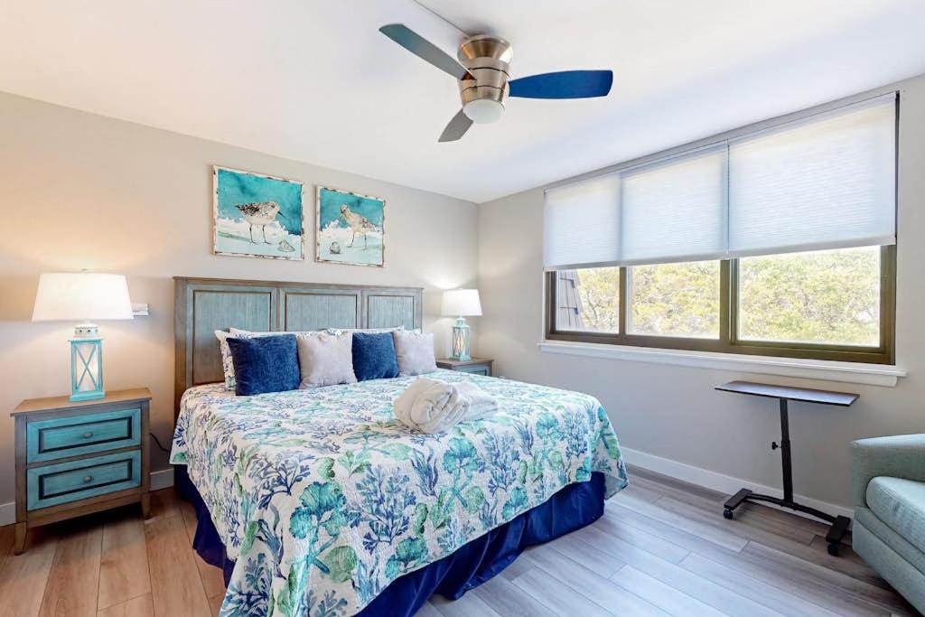 Photo of Bedroom in Folly Field