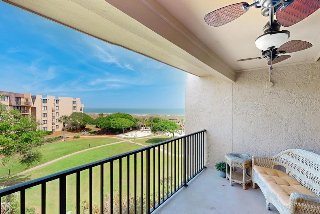 Photo of Patio Balcony in Folly Field