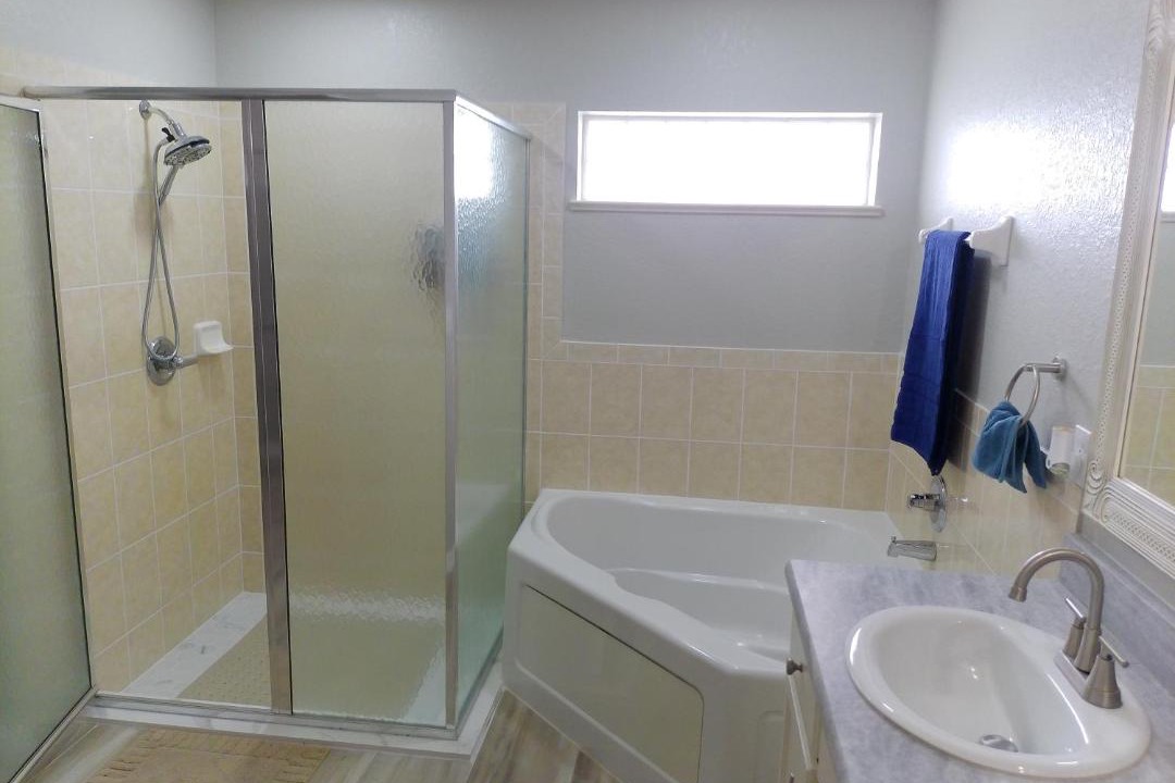 Photo of Bathroom in Sylvan Shores