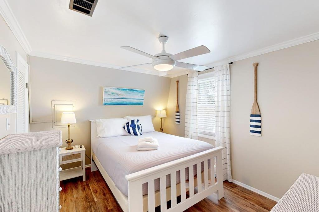 Photo of Bedroom in Ocean Ridge