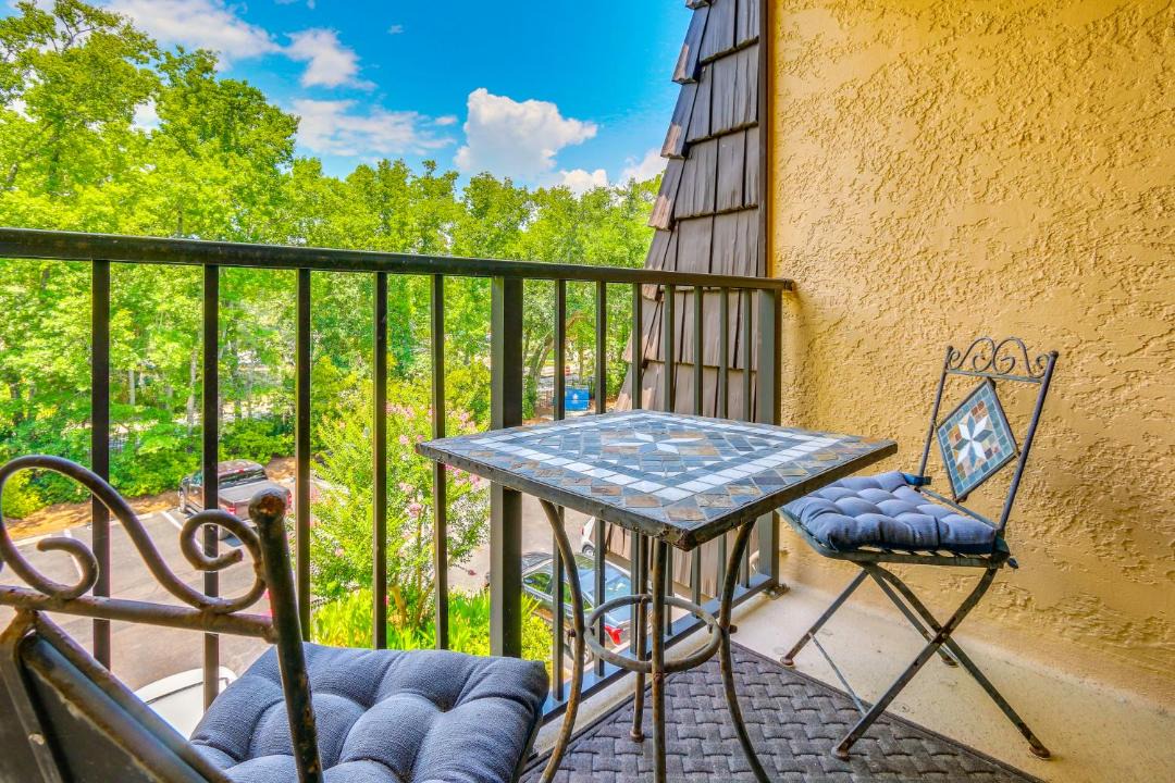 Photo of Patio Balcony in Folly Field