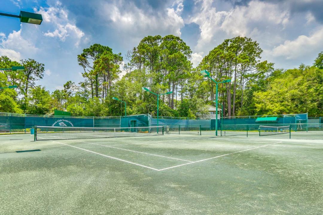 Photo of Outdoor in Folly Field