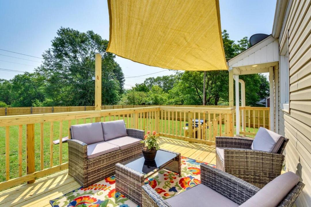 Photo of Patio Balcony in Seneca