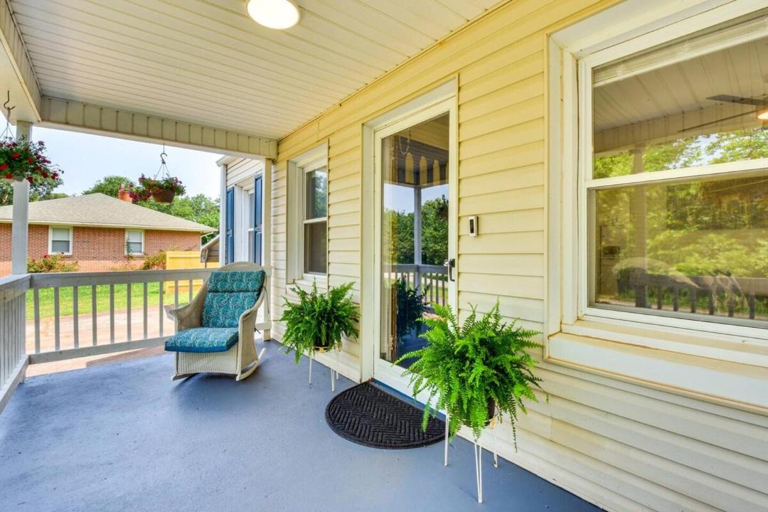 Photo of Patio Balcony in Seneca