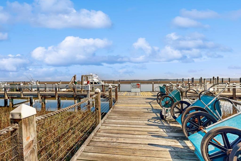 Photo of Others in Edisto Island