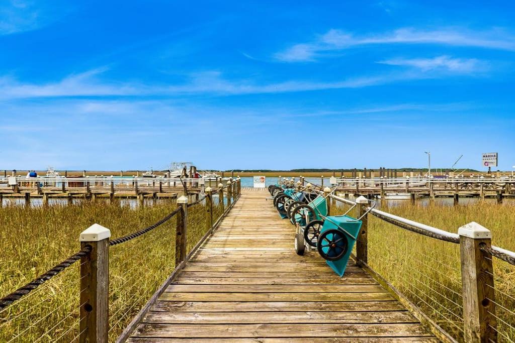 Photo of Others in Edisto Island