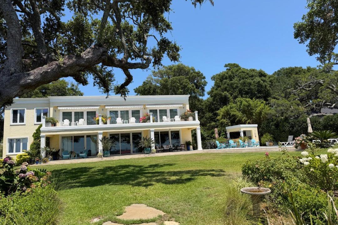 Photo of Others in West Ashley