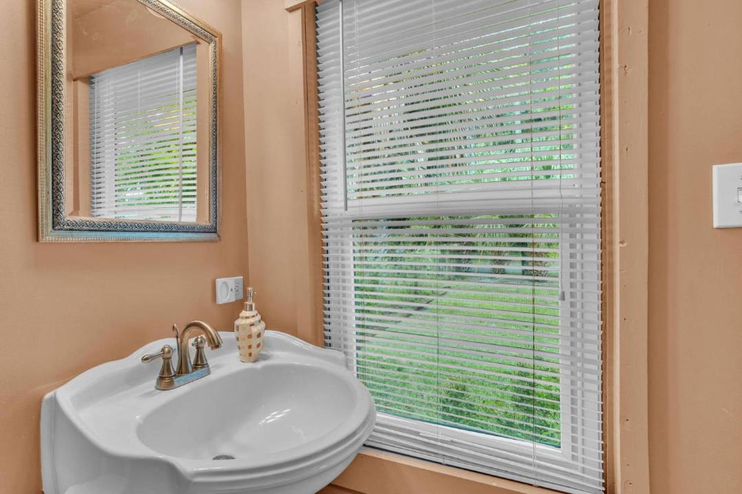 Photo of Bathroom in Fedhaven