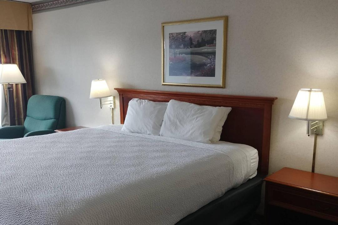 Photo of Bedroom in West Southern Pines