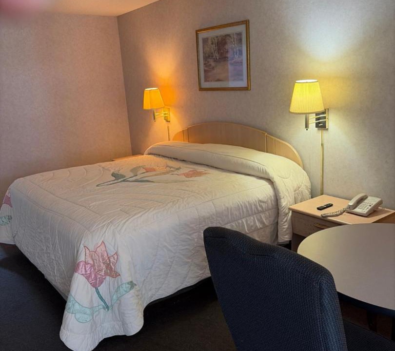 Photo of Bedroom in Pembroke